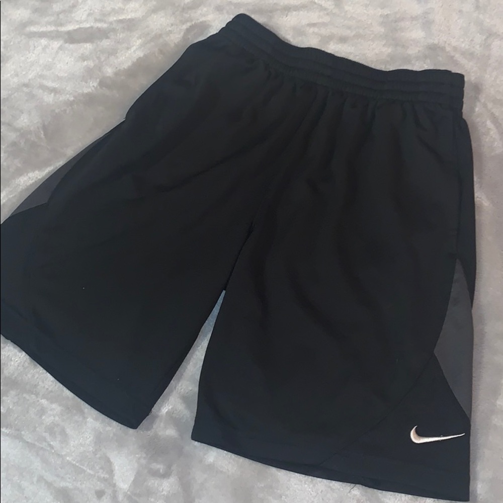 Nike Athletic Shorts (Black)